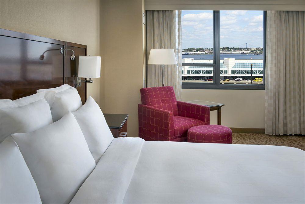 מלון New York Laguardia Airport Marriott מראה חיצוני תמונה