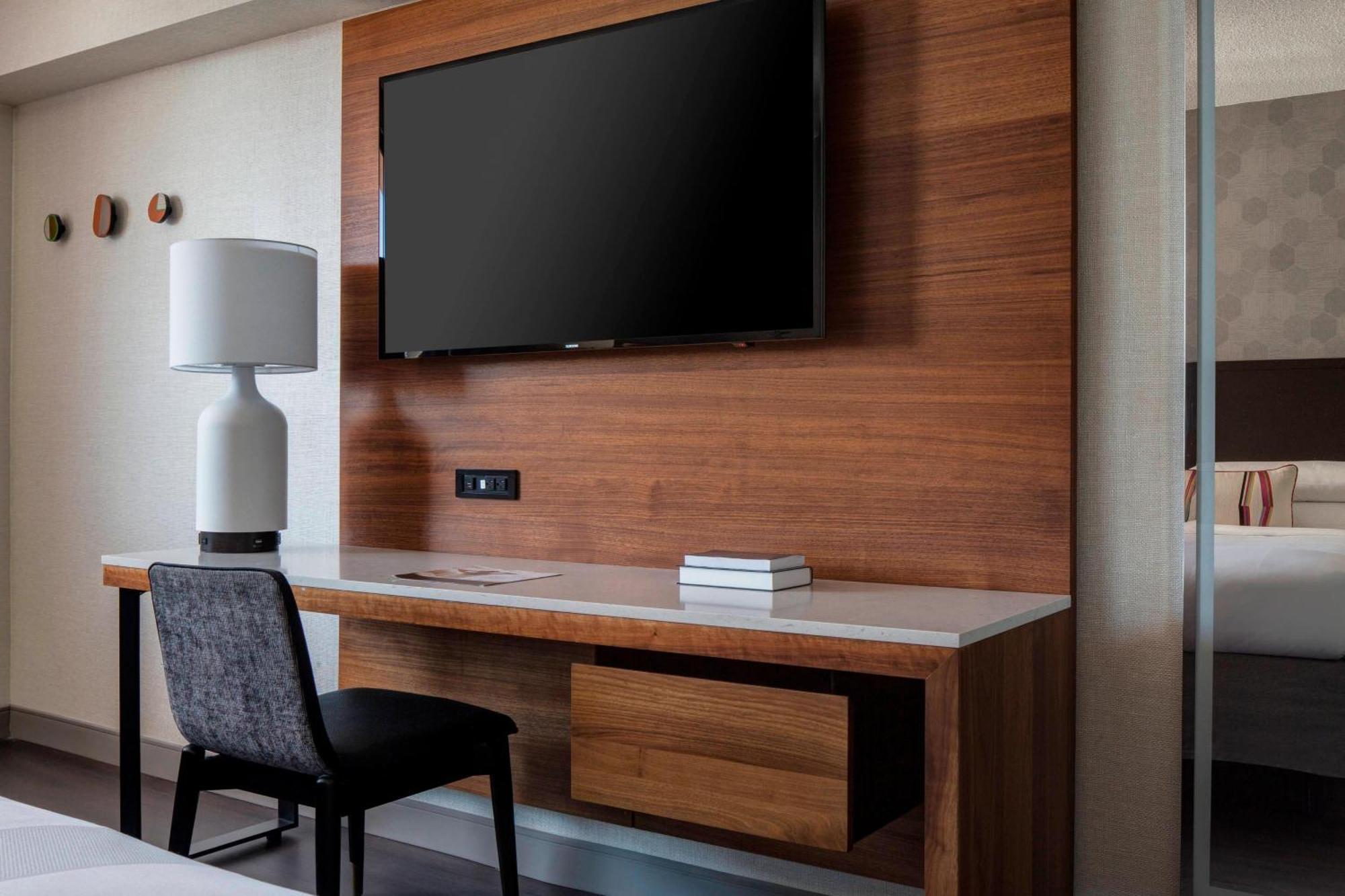 מלון New York Laguardia Airport Marriott מראה חיצוני תמונה