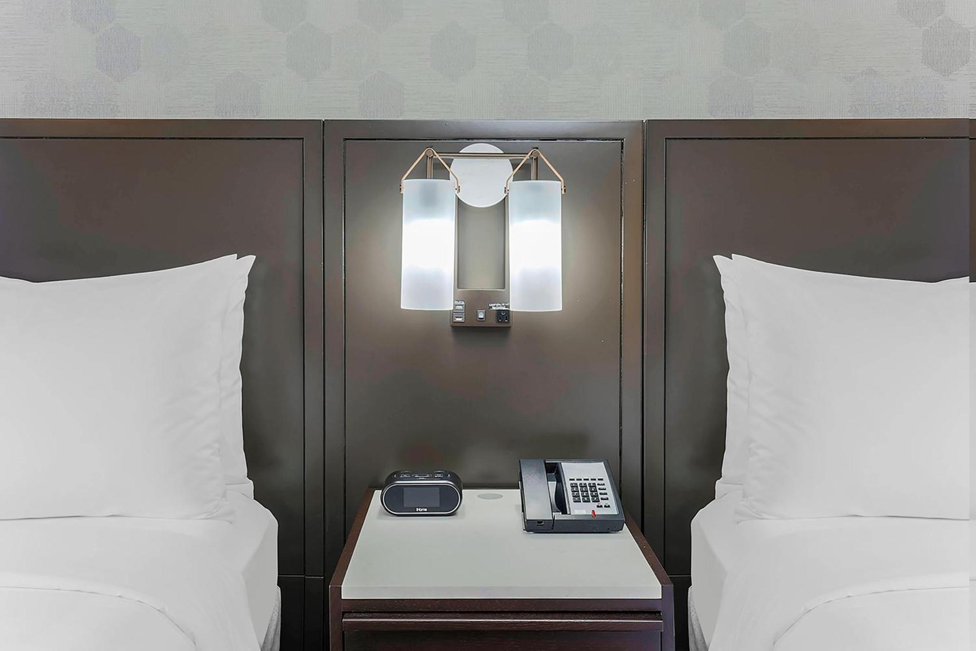 מלון New York Laguardia Airport Marriott מראה חיצוני תמונה