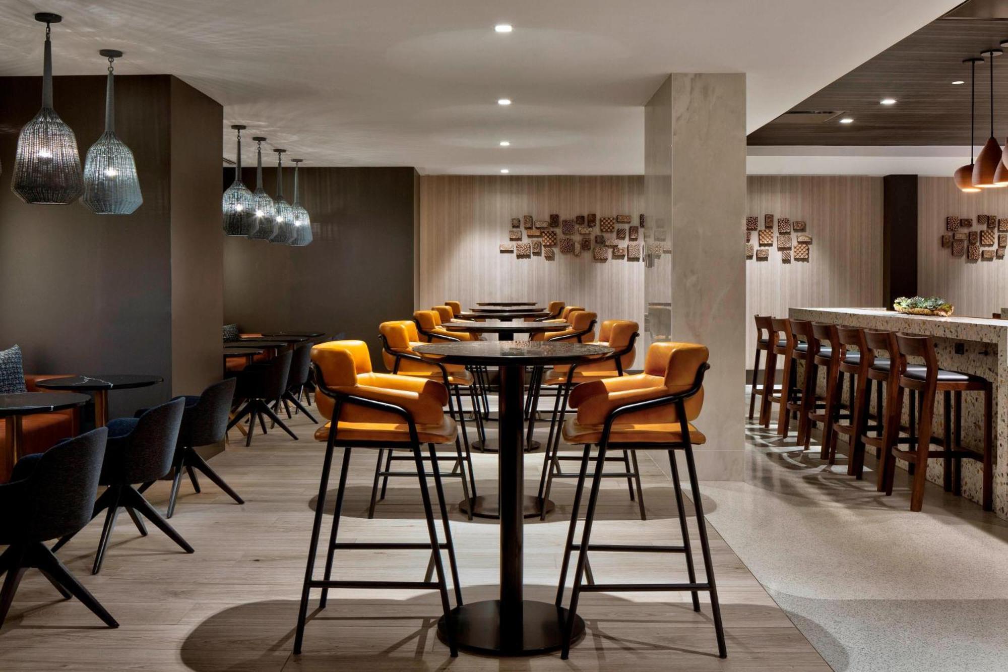 מלון New York Laguardia Airport Marriott מראה חיצוני תמונה
