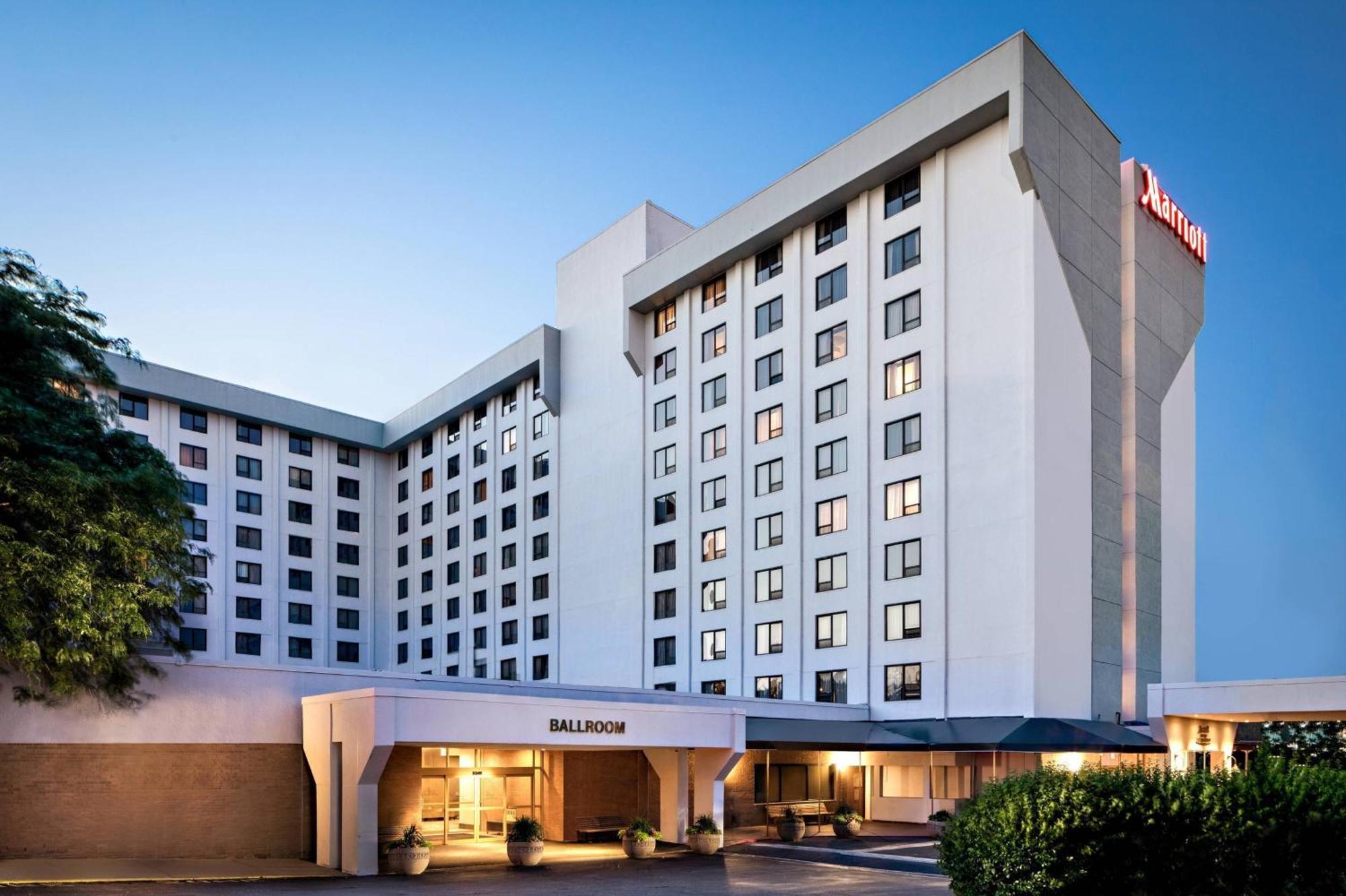 מלון New York Laguardia Airport Marriott מראה חיצוני תמונה